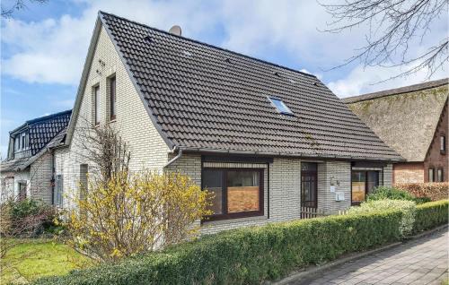 Midlum House | Lovely Home In Wurster Nordseeküste