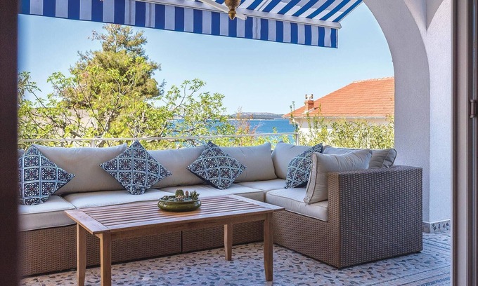 Zaboric House | Lovely home in Zaboric with WiFi
