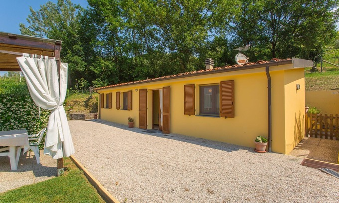 Lucca House | Lovely house in the countryside overlooking pool, vineyards, suitable for families