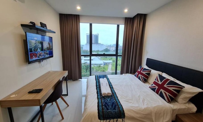 Batu Lintang Apartment | Lovely Kozi Square Studio Bedroom with Pool LV5D