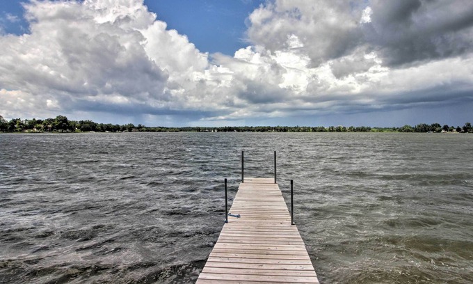 Detroit Lakes Cabin | Lovely Lakefront Hideaway - Bring Your Boat!