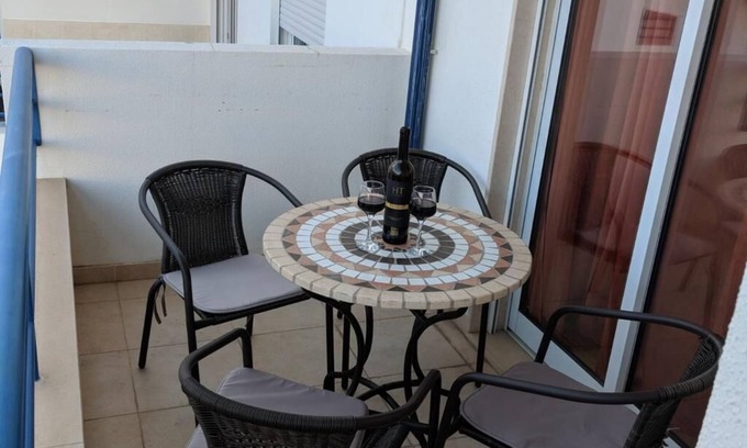 Tavira Apartment | Lovely Modern Top Floor Apartment