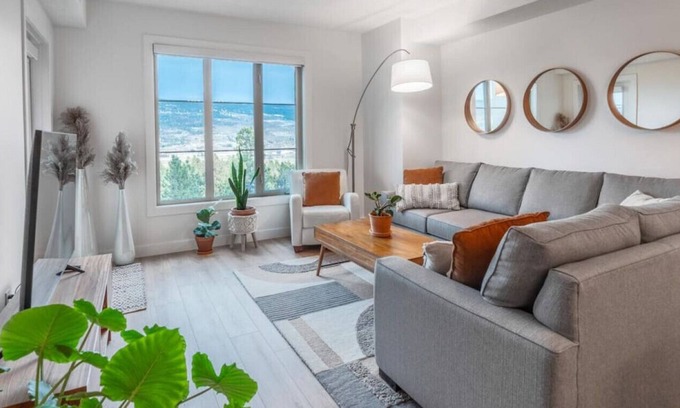 Quail Ridge Apartment | Lovely Mountainview Condo with Pool! #2318