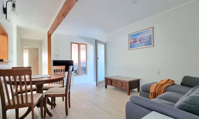 Hillsborough Apartment | Lovely 2 - Bedroom Unit with Free Parking