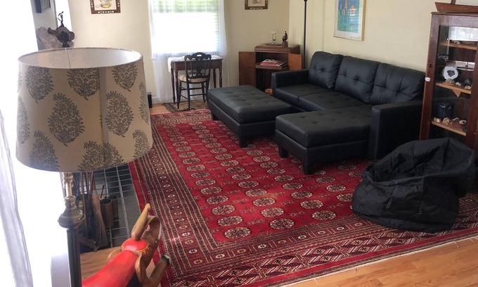 Grosse Pointe House | Lovely private ranch, whole house