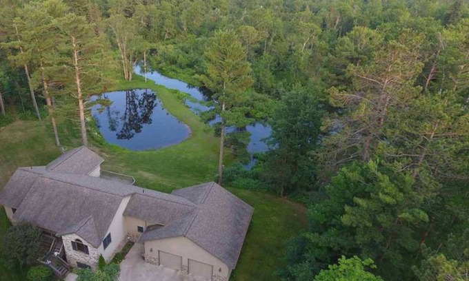 Upper Peninsula Michigan House | Lovely Riverfront Home
