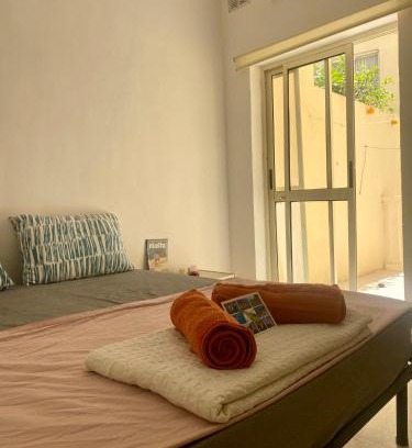 Tal-Ghoqod House | Lovely room, in shared house perfect location