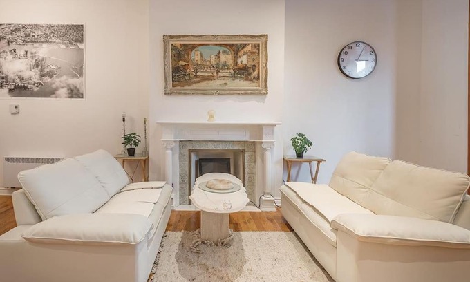Shaughnessy Village Apartment | Lovely & Spacious 3BedR in the heart of DOWNTOWN