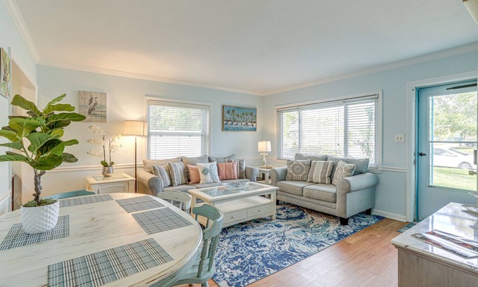 Gulfport Cottage | Lovely St Pete Beach Cottage, Walk to Beach & Town