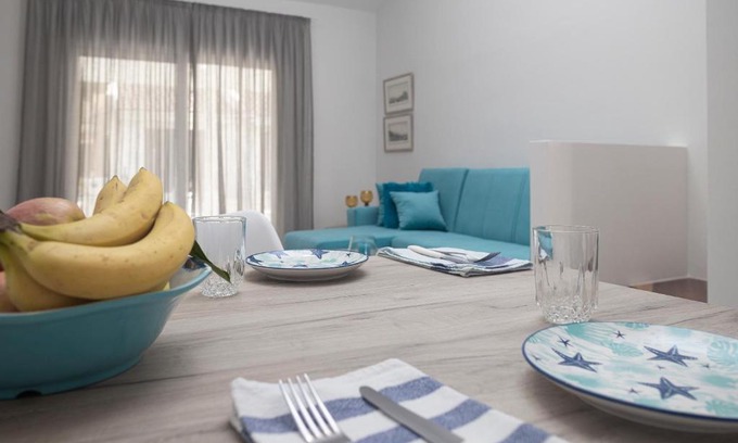 Oroklini Apartment | Lovely Studio by the Beach