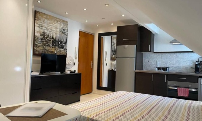 Annecy Apartment | Lovely studio near town center & lake