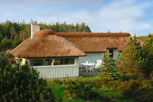 Fjerritslev House | Lovely Summer House In A Scenic Natural Area