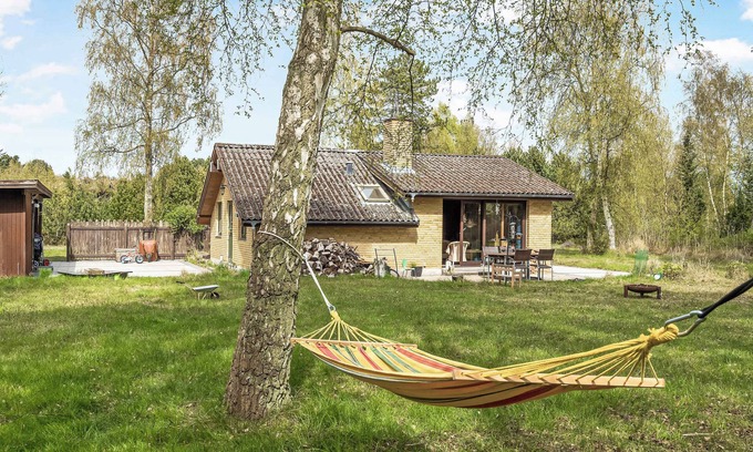 Rodby House | Lovely summer villa in natural surroundings