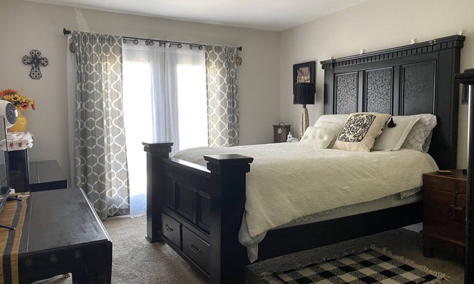 Grandview House | Lovely Townhouse 7 Minutes To The Longview Lake&Beach