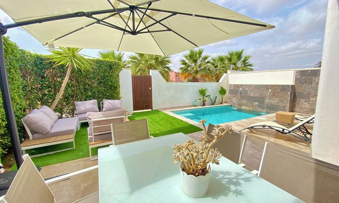 Torre-Pacheco Villa | Lovely villa in 5*golf resort, private pool, south facing, golf view, security