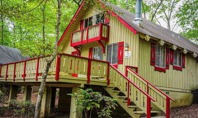 Pine Mountain Ski Chalet | Lovely wooded view chalet is your weekend escape!
