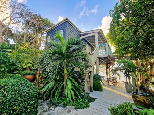 Wesley Will House | Lowena Cottage