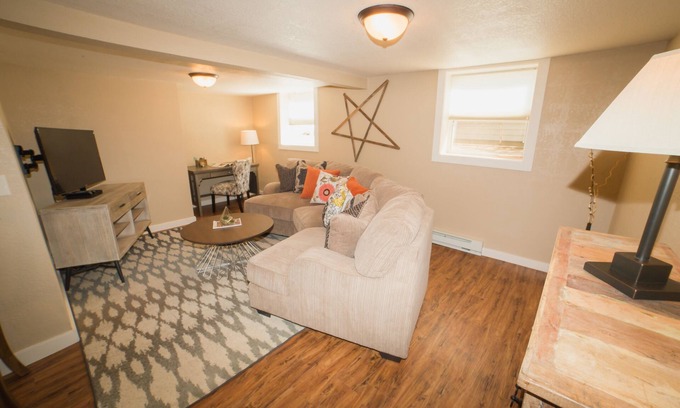 Rimrock House | Lower level sunlit rooms