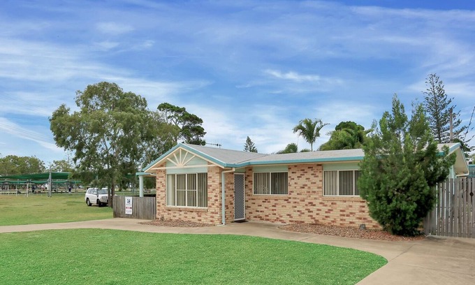 Woodgate House | Lowset Home with Ocean Views