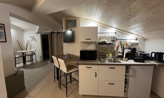 Quarrata Apartment | Lucciano Suite - Apartment with two bedrooms and bathroom