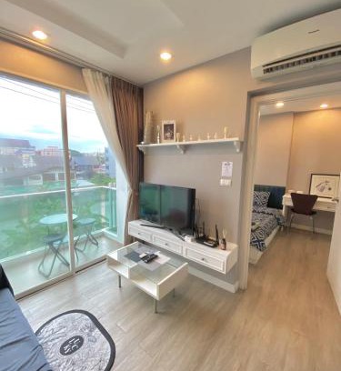 Saen Suk Apartment | Lucky Lucky Chill