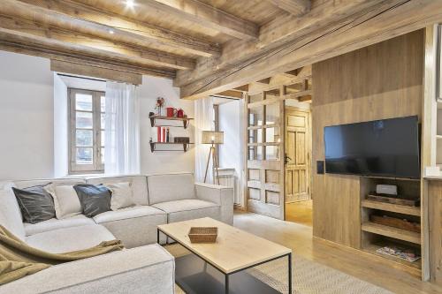 Arties House | Luderna - Casa con terraza Codorna