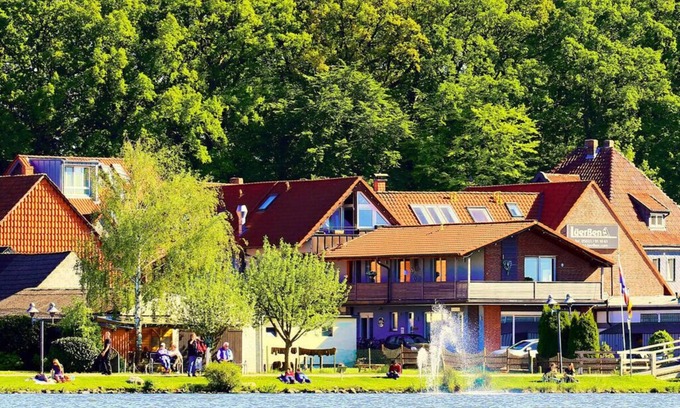 Region Hannover District House | Lüerßen directly by the sea (apartment 2)