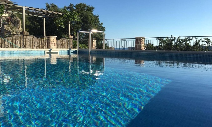 Becici Villa | Luka Villa Budva - Čučuci, Montenegro
