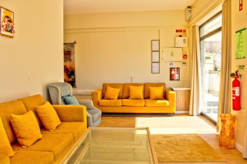 Sao Bernardino House | LuLu's guesthouse