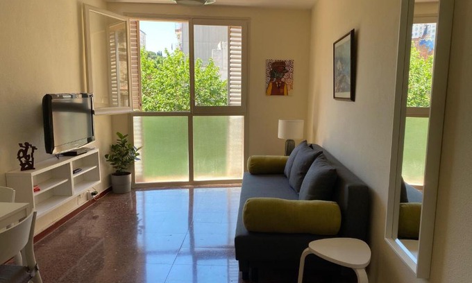 Canet de Mar Apartment | Luminoso apartamento en Canet de Mar cercano a la playa y a Barcelona