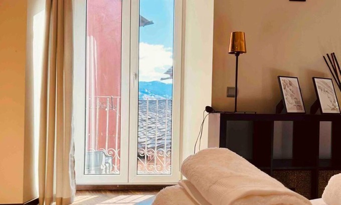Llivia Apartment | Luminoso y Céntrico Estudio, Llívia, Cerdanya