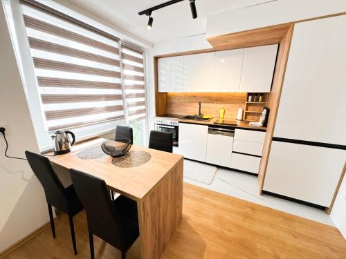 Seoci Apartment | LUMO - Light & View Apartment