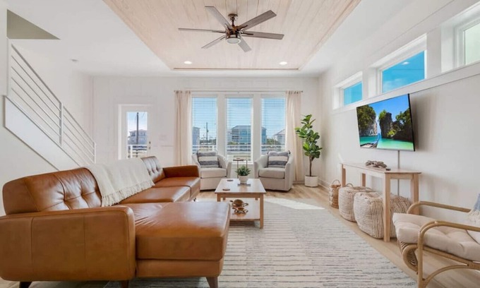 Mexico Beach House | Luna's Lagoon - Unit 2 · *BRAND NEW* Steps to Beach ~ Spacious 4 BR/3.5 BA