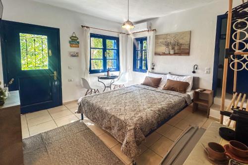 Skopelos House | Lunara Forest Hideaway Pyrgos Skopelos