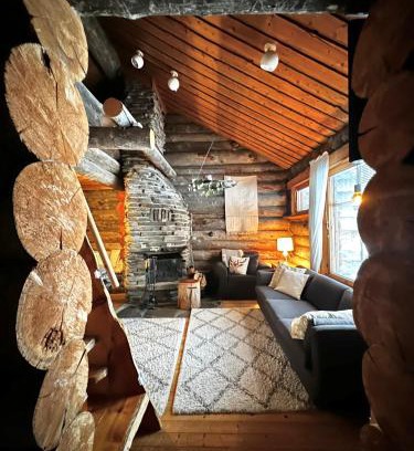 Lampivaara Apartment | Luosto Jylhäkelo - a cozy loghouse in the heart of Lapland