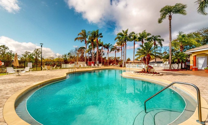Fedhaven House | Lush Villa in Gated Lake Marion Resort - Pool
