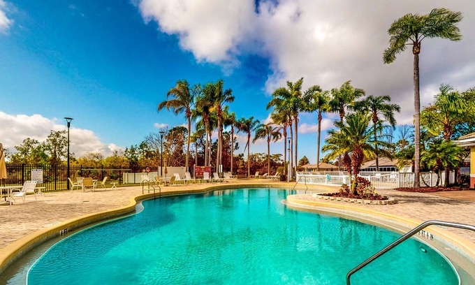 Fedhaven House | Lush Villa in Gated Lake Marion Resort - Pool
