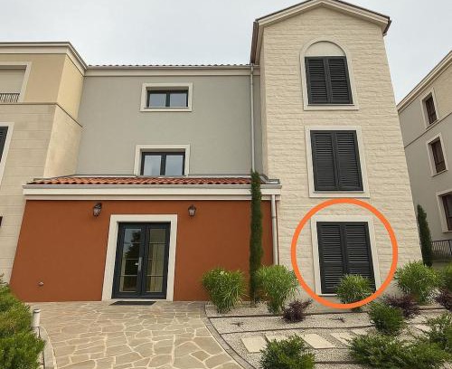 Radovici Apartment | Lustica Central Appartment