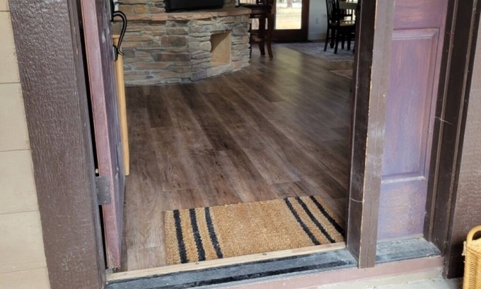 Williams Cabin | Lux 4 bed Cozy Chalet in the pines Near Grand Canyon/Downtown Williams/Bearizona