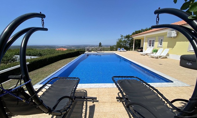 Usseira Villa | Lux 4 Bed Villa, Lrg Garden Infinity Pool Stunning Views Of Obidos, Lagoon & Sea