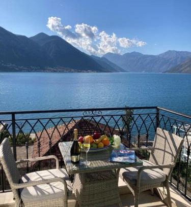 Dobrota Apartment | Lux Apartment, Astonishing View, 20m From Beach