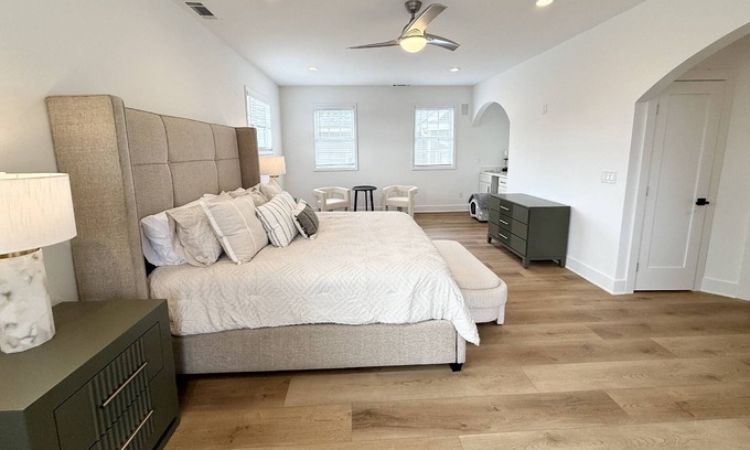 Old Fourth Ward Condo | Lux Apt in Midtown, Restaurants/Fun Social Spots, Atl & $150 in activities included!