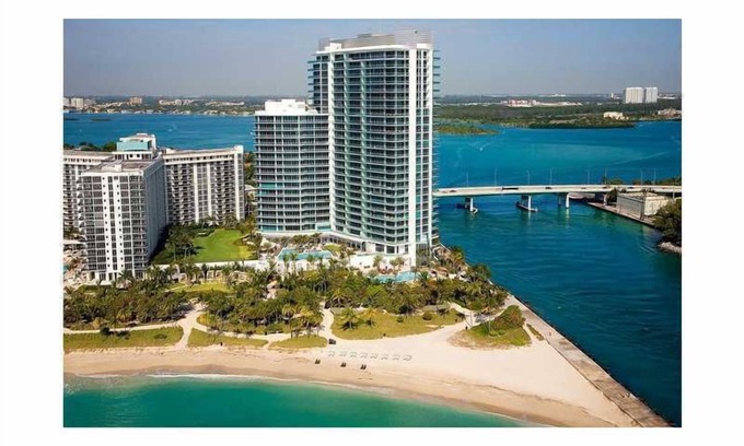 Bal Harbour Hotel | LUX PREMIERE LINE 2/2.5 Ocean View w/enhanced cleaning at Ritz