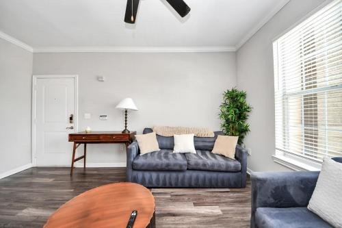 Egypt Apartment | Lux Resort-Style Pool, Gym, Parking Near Houston