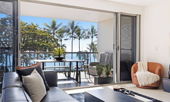 North Ward Apartment | Lux Stay Oceanfront on the Strand