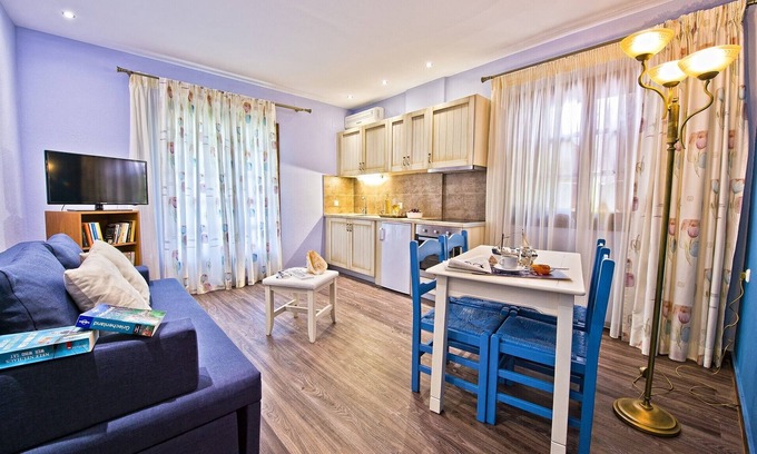 Zagora-Mouresi Apartment | Lux Superior Family Apartment 20m. from the Sea