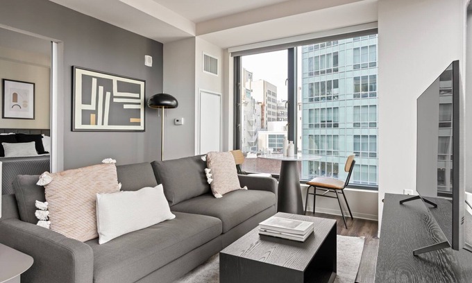 Theatre District Apartment | Luxe Chinatown/Theater District 1BR w/Gym & W/D, nr T, by Blueground
