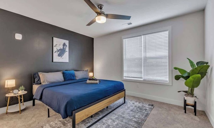 Hayes Apartment | Luxe King 2BR Suite Mins to Downtown Durham!