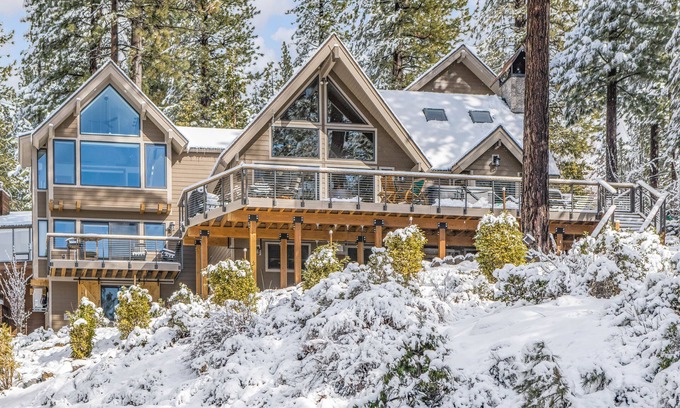 Incline Village Cabin | Luxe Lake View Lodge sleeps 18.
