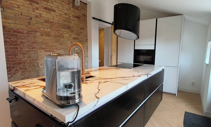 Paesens-Moddergat House | Luxe Schipperswoning met Sauna & Hottub